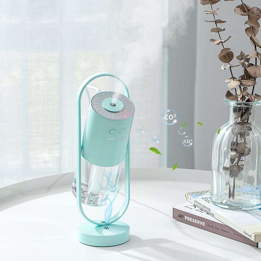 Mini USB Desktop Humidifier with Starry Light Projection 